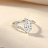 Glamorous Eye Solitaire Diamond Ring Platinum 950