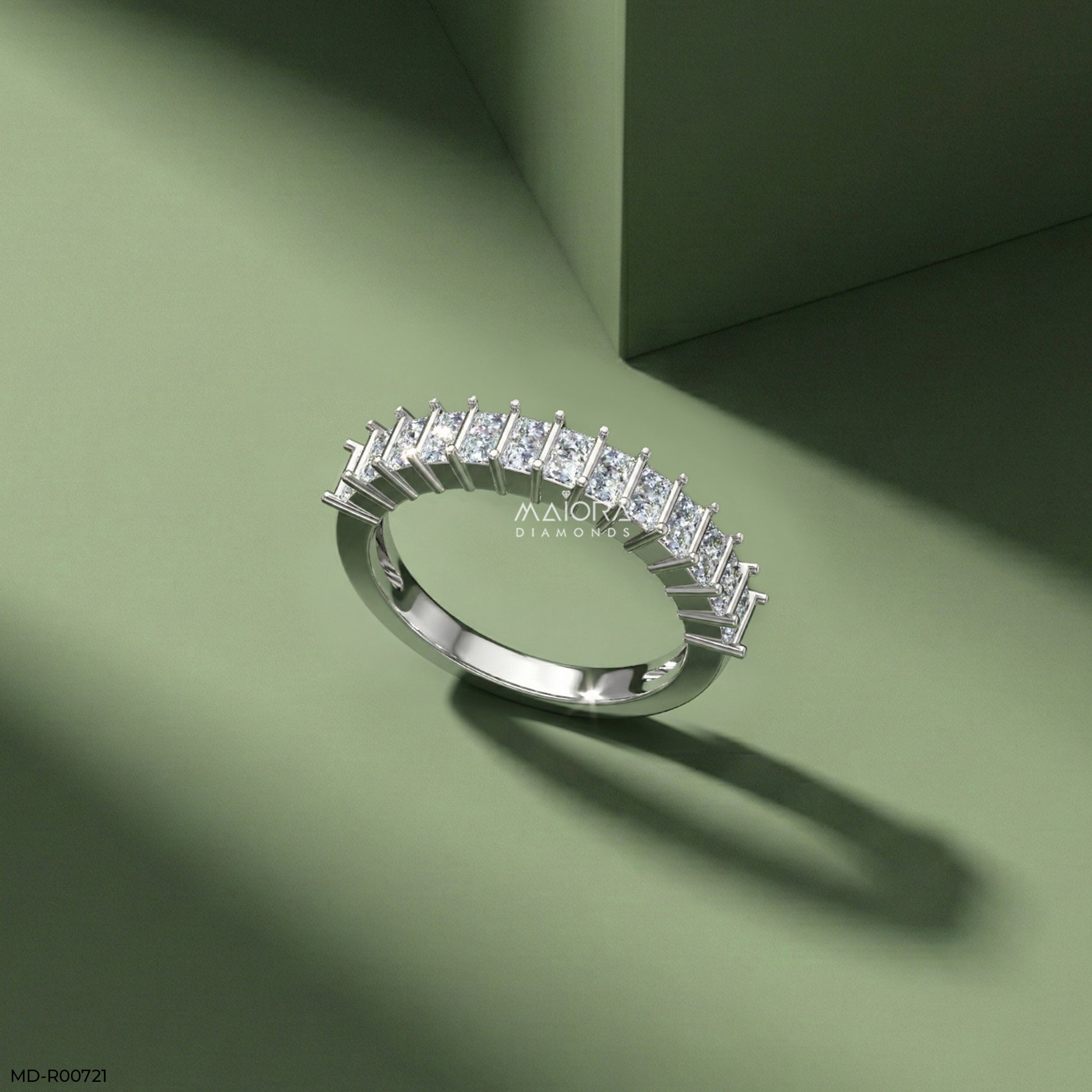 Regal Grace Princess Diamond Ring Platinum 950