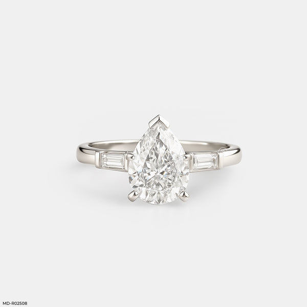 The Lumina Taper Ring Platinum 950