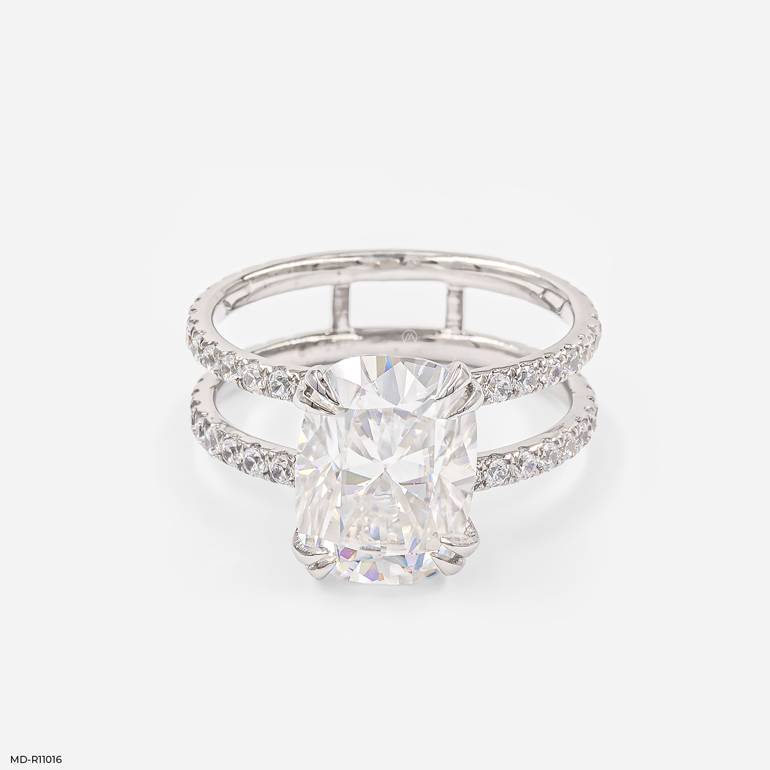 Majestic Crossover Ring 9K White Gold