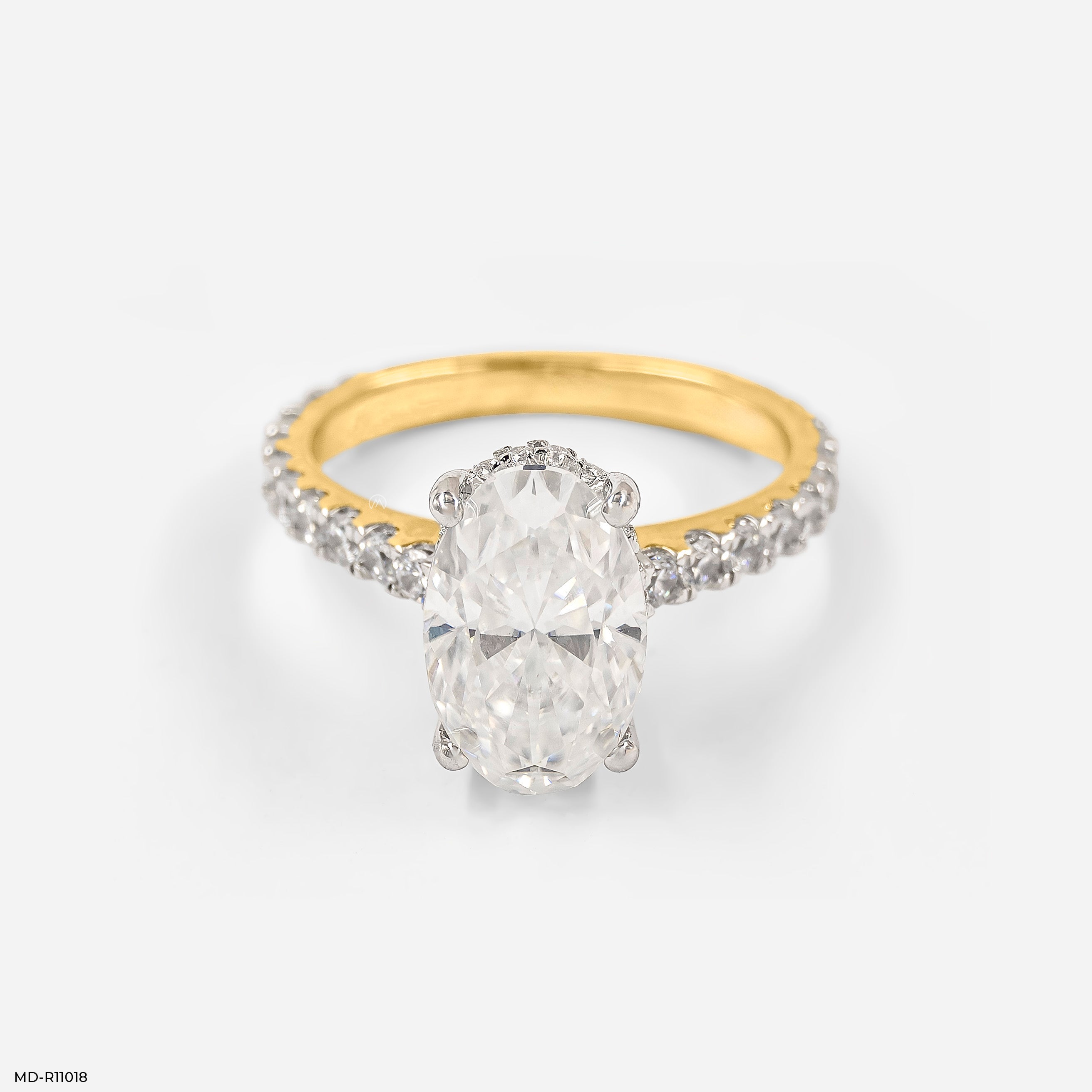 The Oval Radiance Ring 9K Yellow Gold