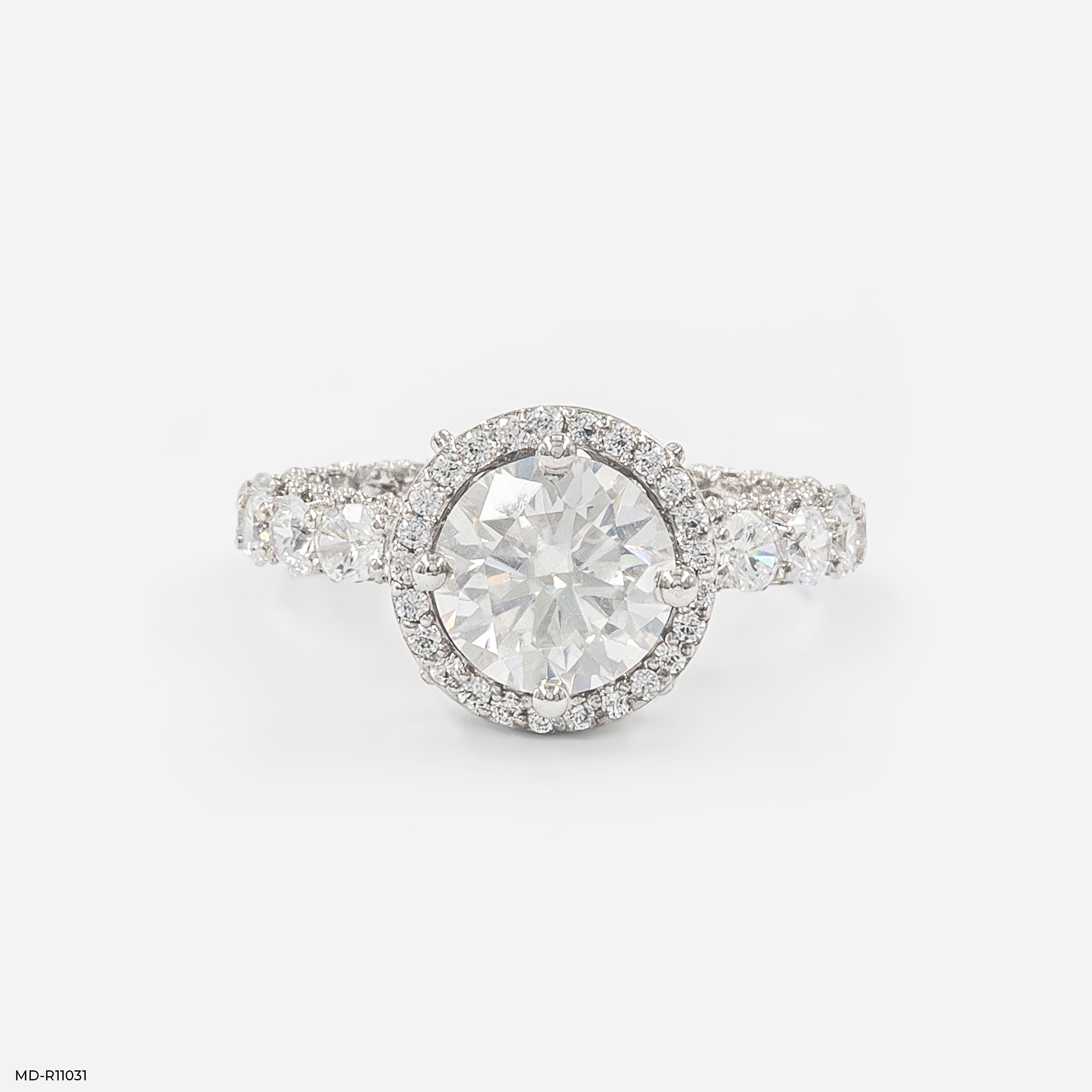 The Starlight Halo Ring 9K White Gold