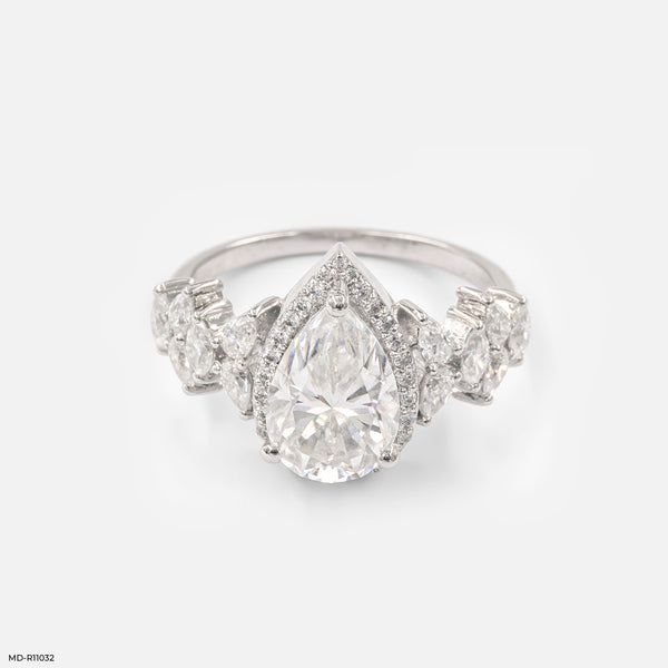 The Venus Ring 14K White Gold