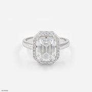 The Majestic Emerald Ring