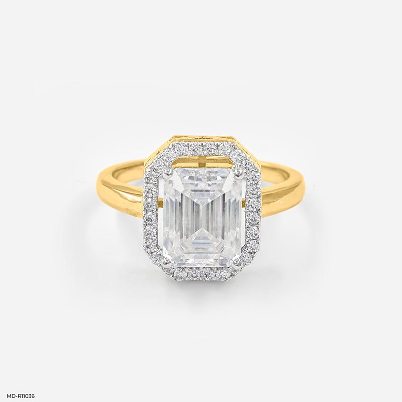 The Majestic Emerald Ring 14K Yellow Gold