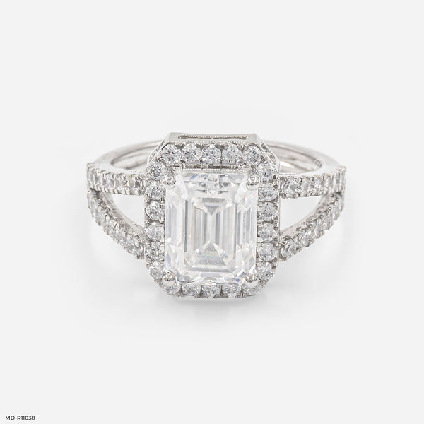 The Regal Split-Shank Ring 14K White Gold