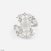 The Marquise Crest Ring Platinum 950