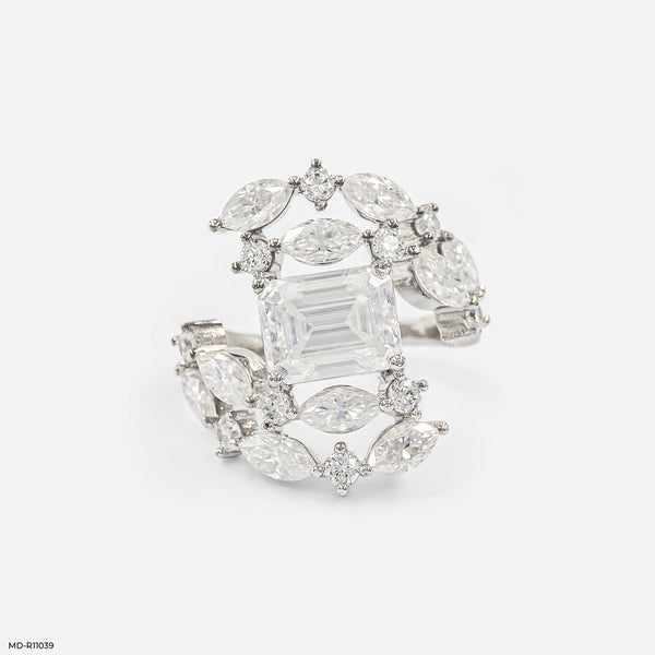 The Marquise Crest Ring 14K White Gold