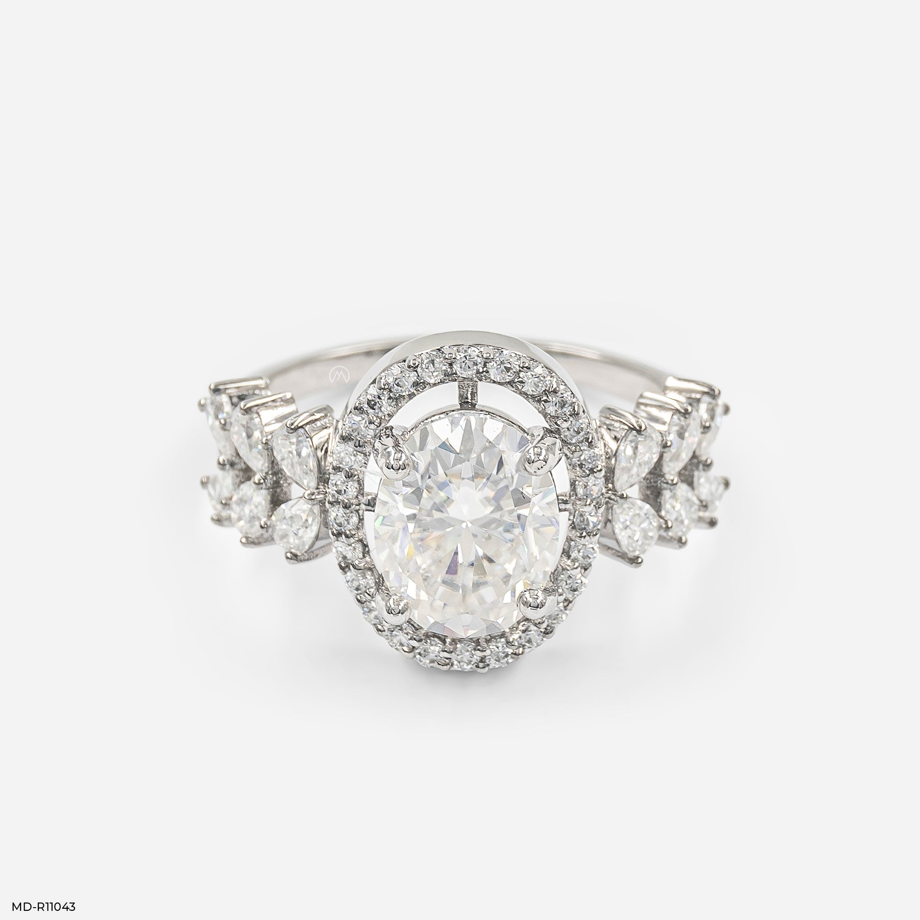 The Whispering Bloom Ring 9K White Gold