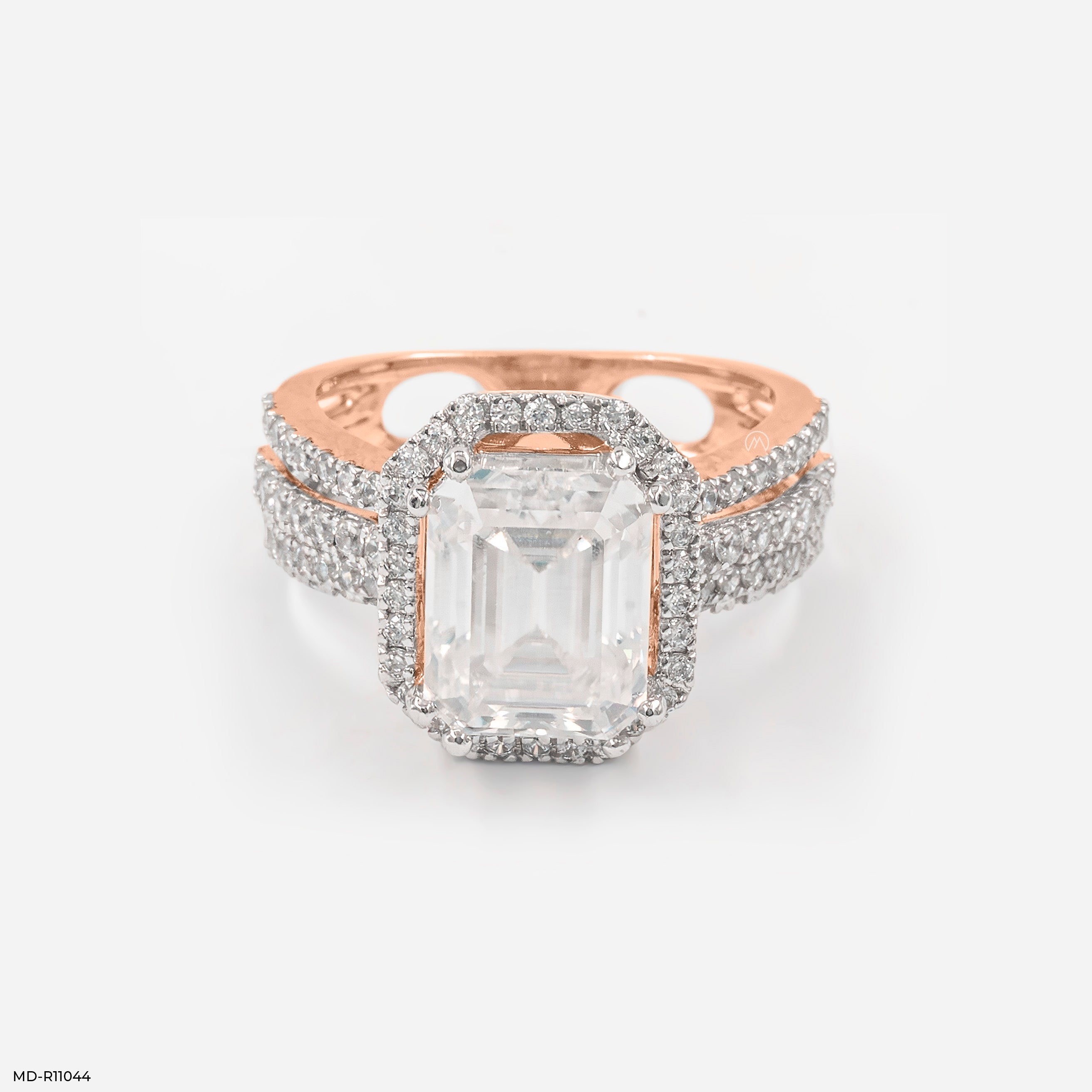 The Glacial Majesty Ring 14K Rose Gold