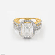The Glacial Majesty Ring 9K Yellow Gold