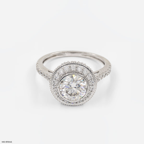 The Timeless Cluster Ring 14K White Gold