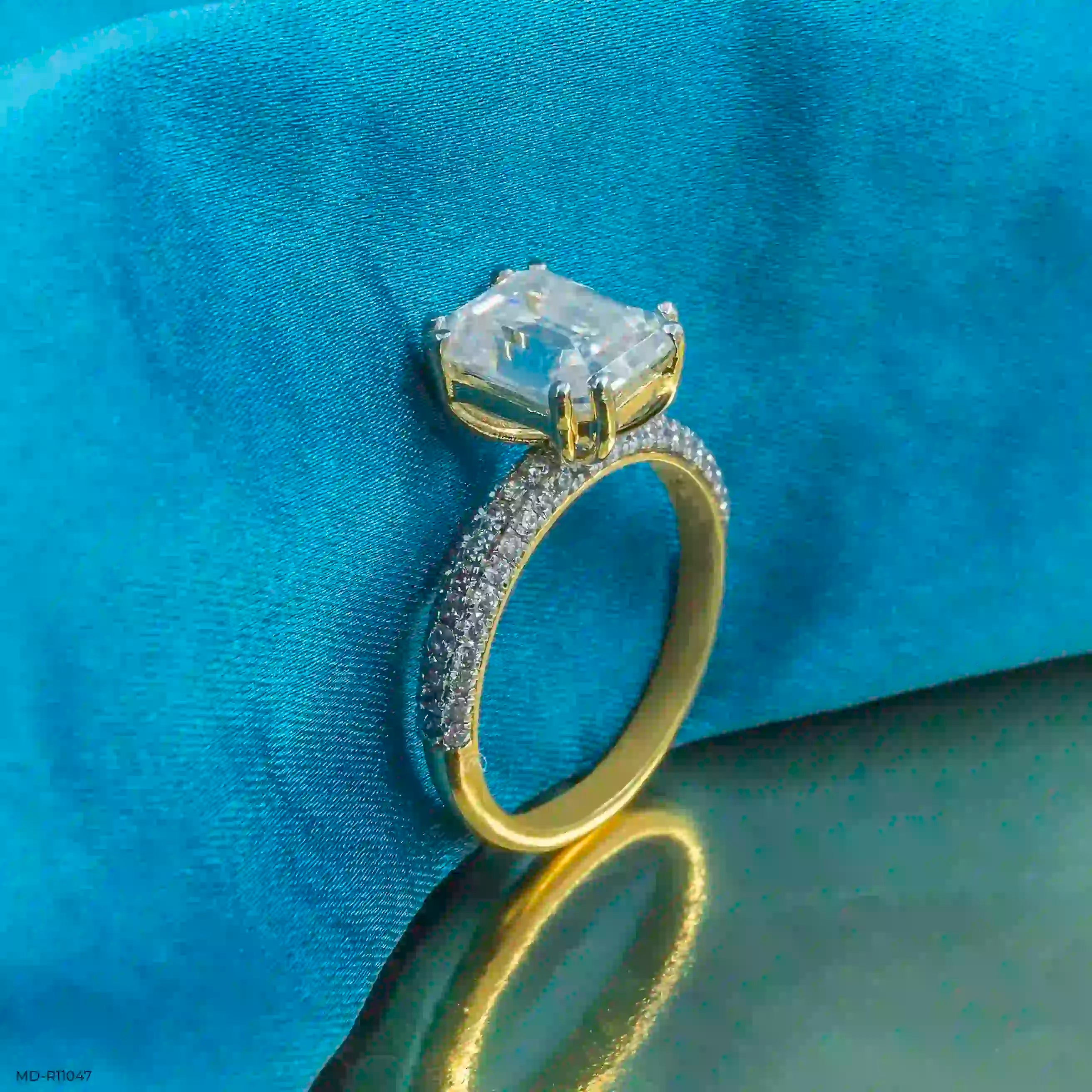 The Stella Ring Platinum 950