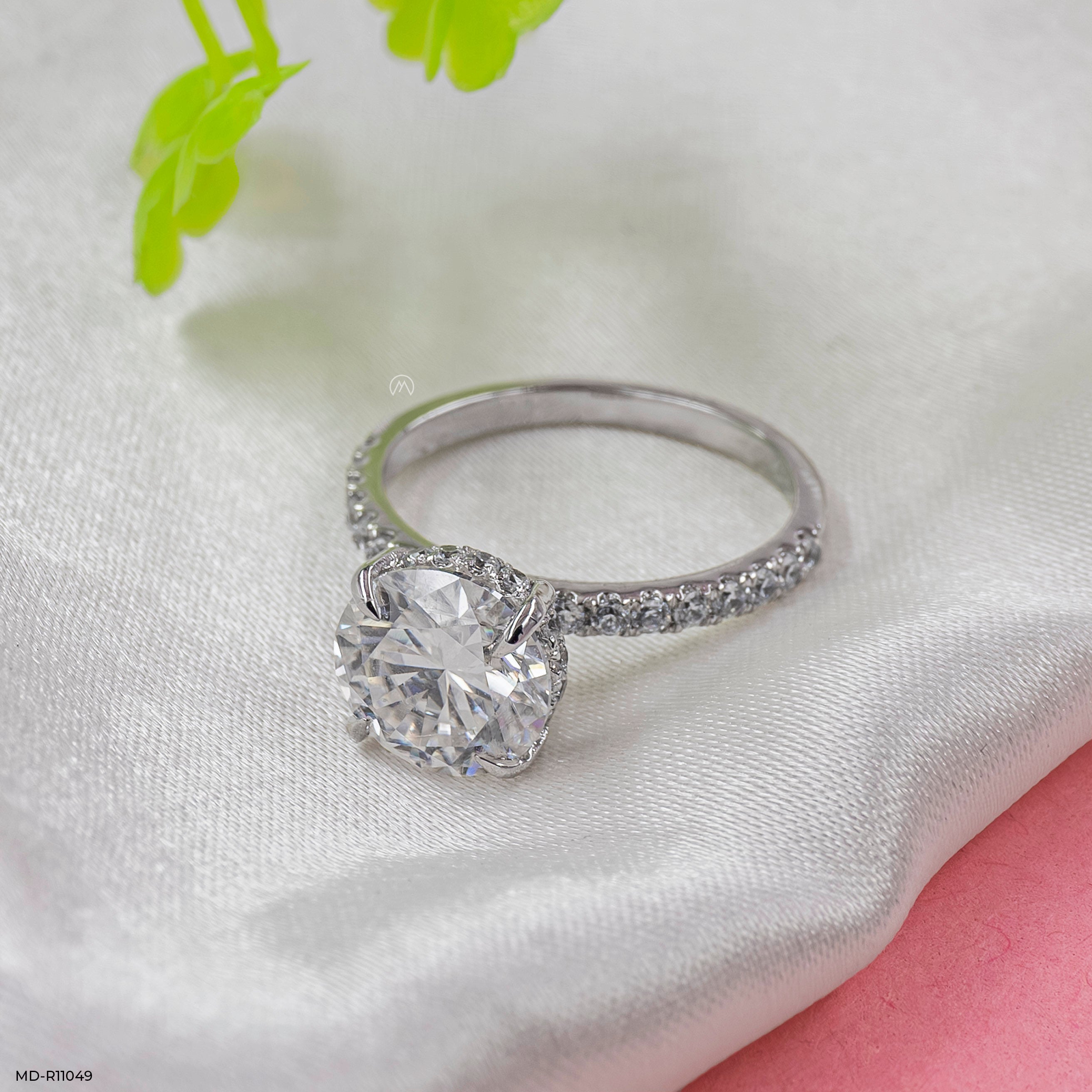 The Solitaire Pave Ring 9K White Gold