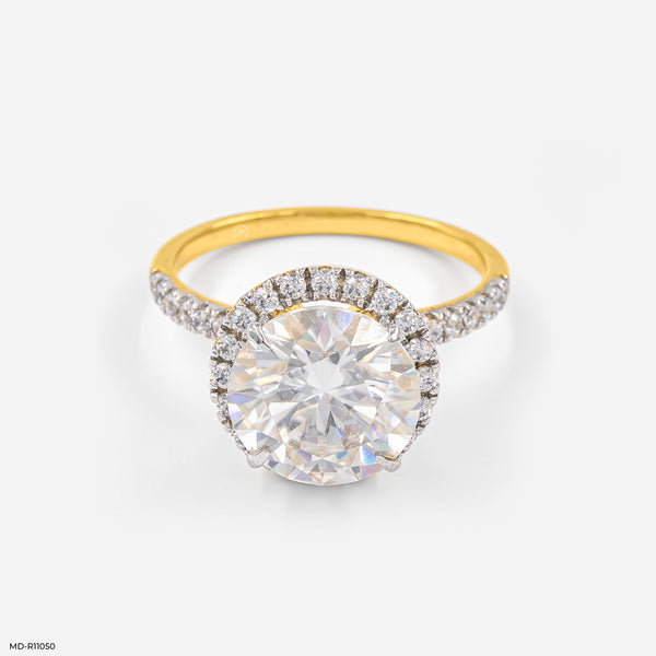 The Stella Halo Ring 18K Yellow Gold