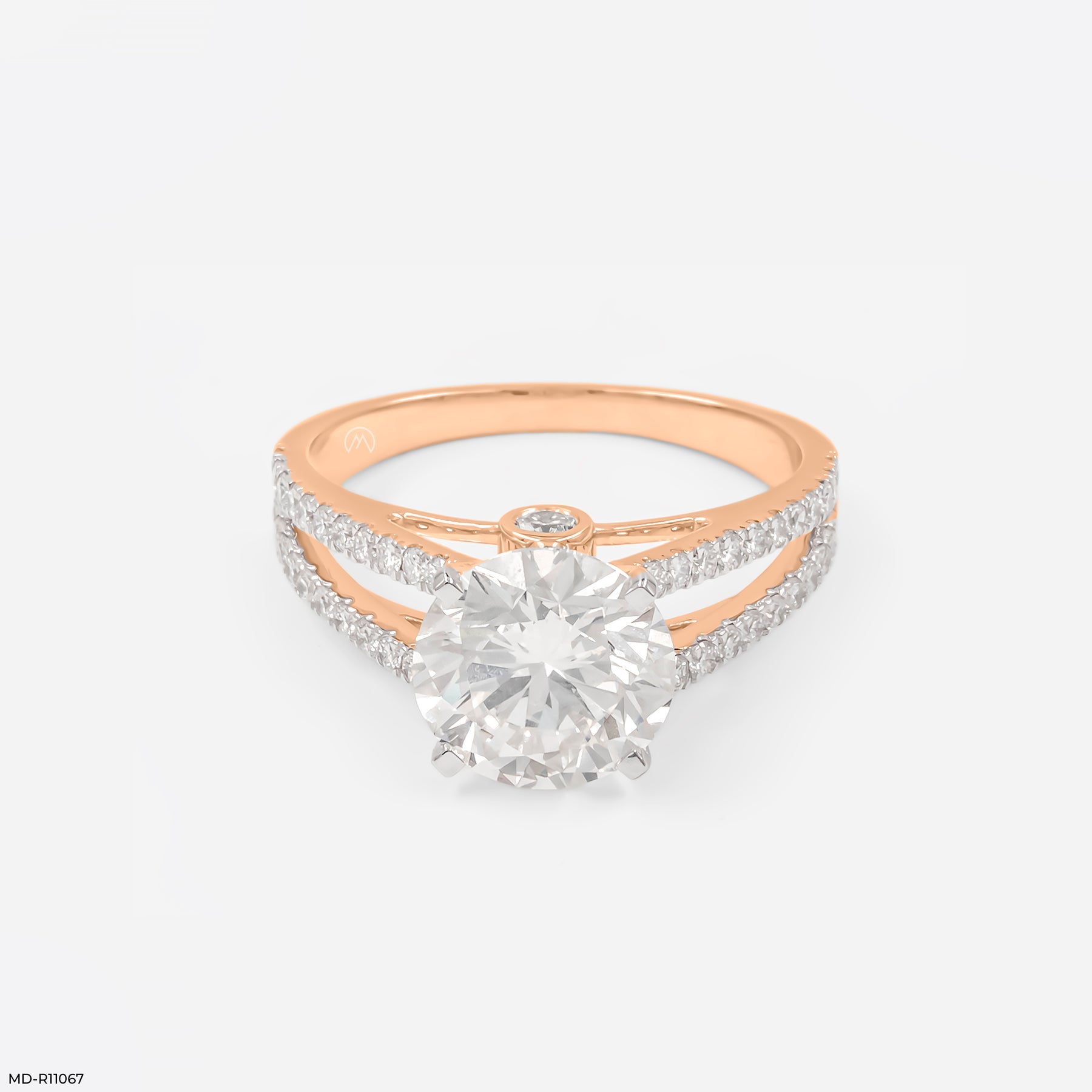 Embrace Round Solitaire Ring 14K Rose Gold