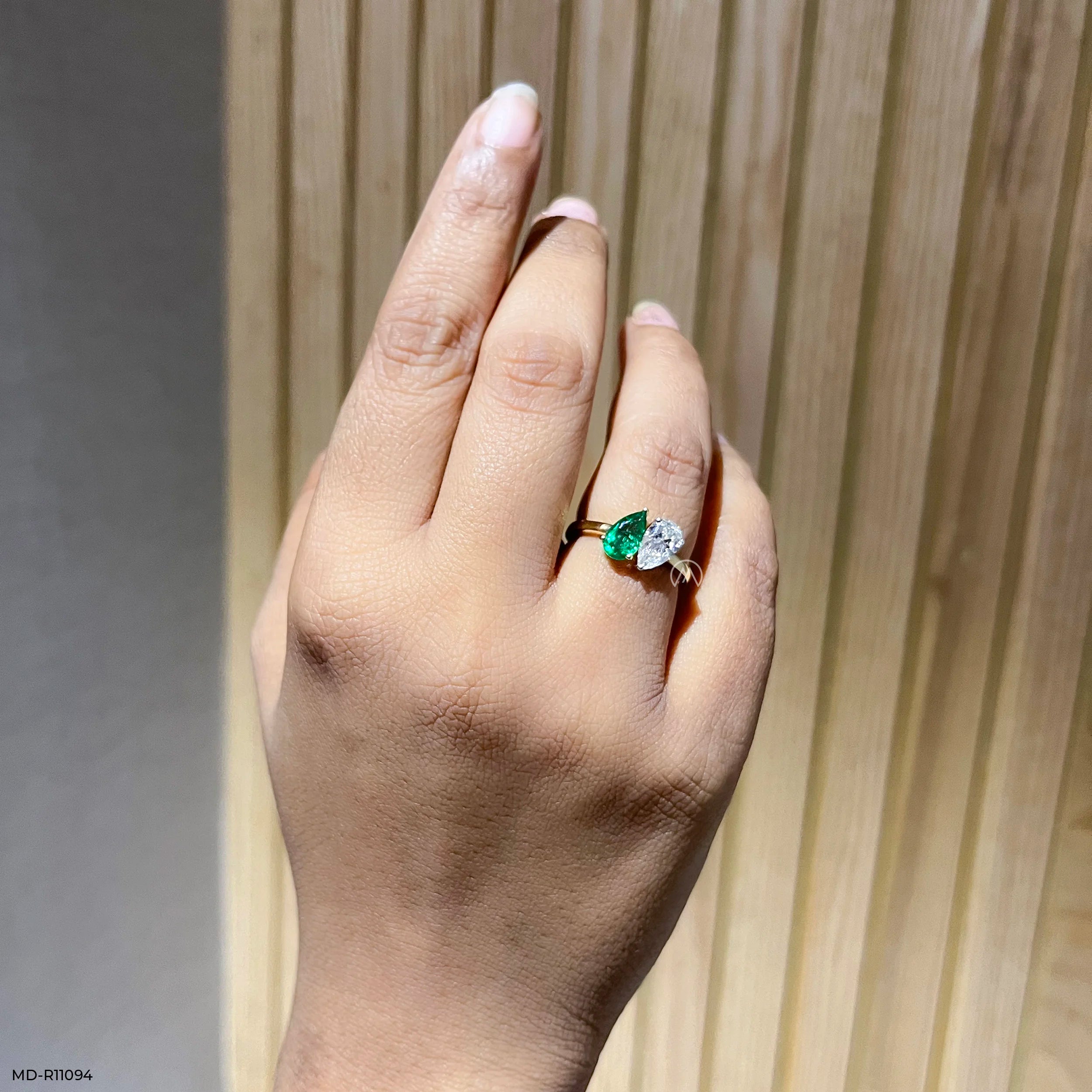 Toi Et Moi Solitaire Emerald Diamond Ring 9K Yellow Gold
