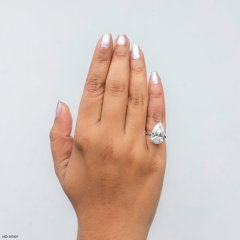 Enchanted Pear Branch Ring Platinum 950