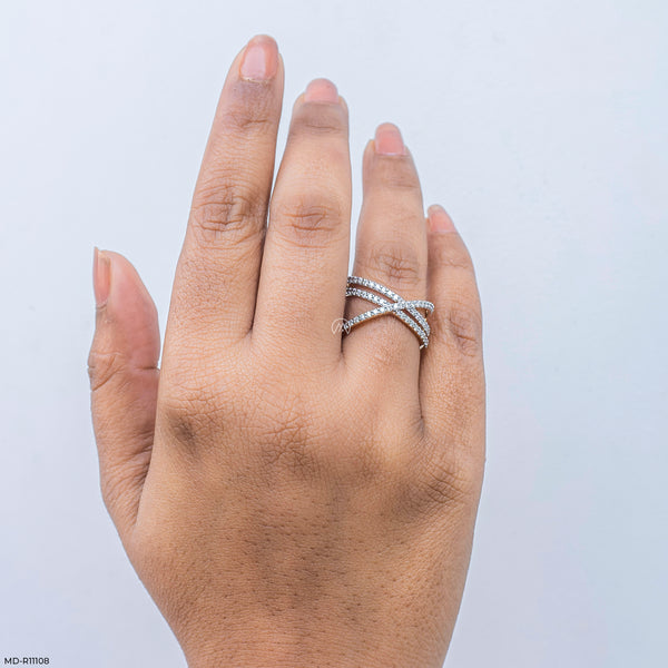Golden Criss-Cross Radiance Ring 14K Yellow Gold