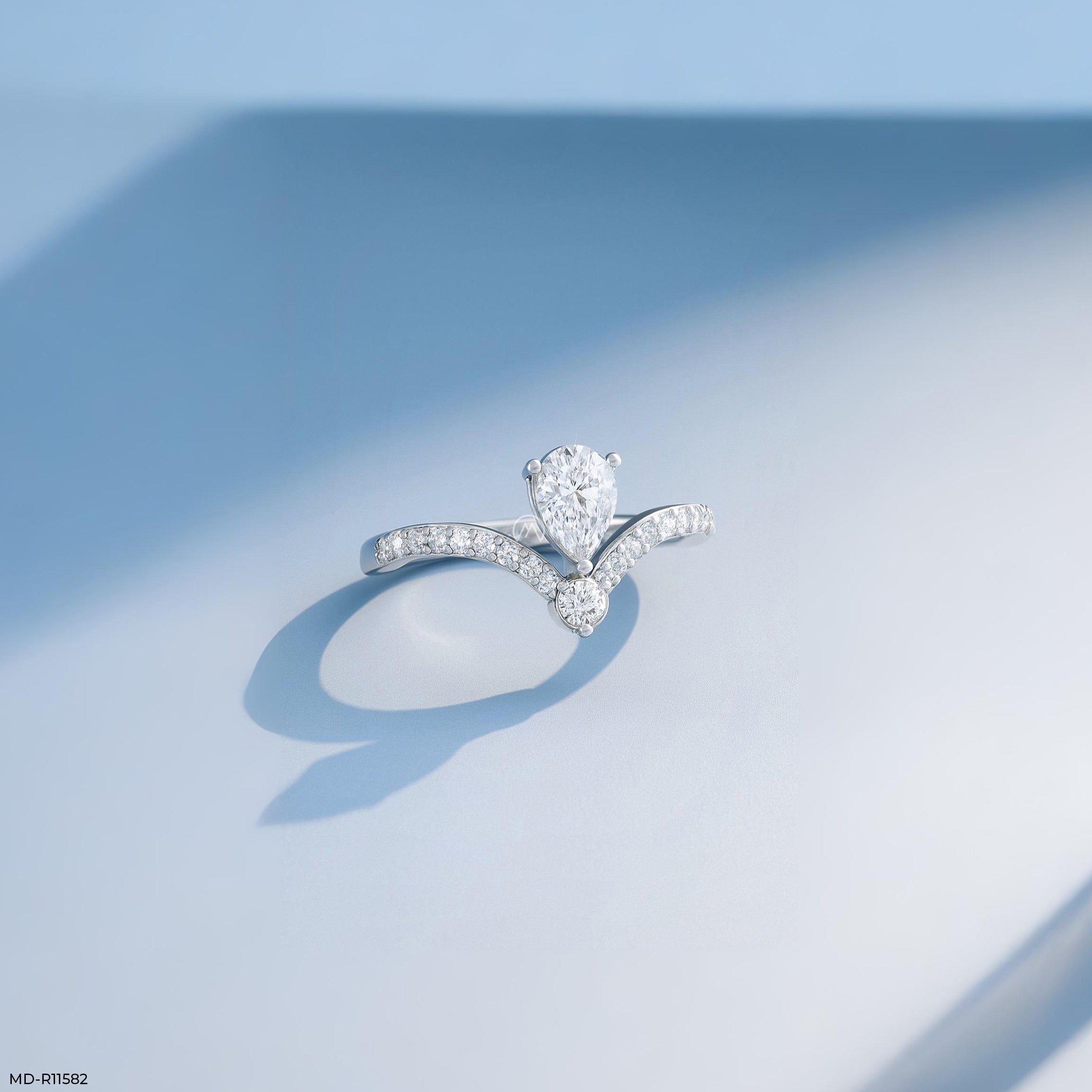 Tundra Solitaire Crown Vanki Diamond Ring 14K Rose Gold