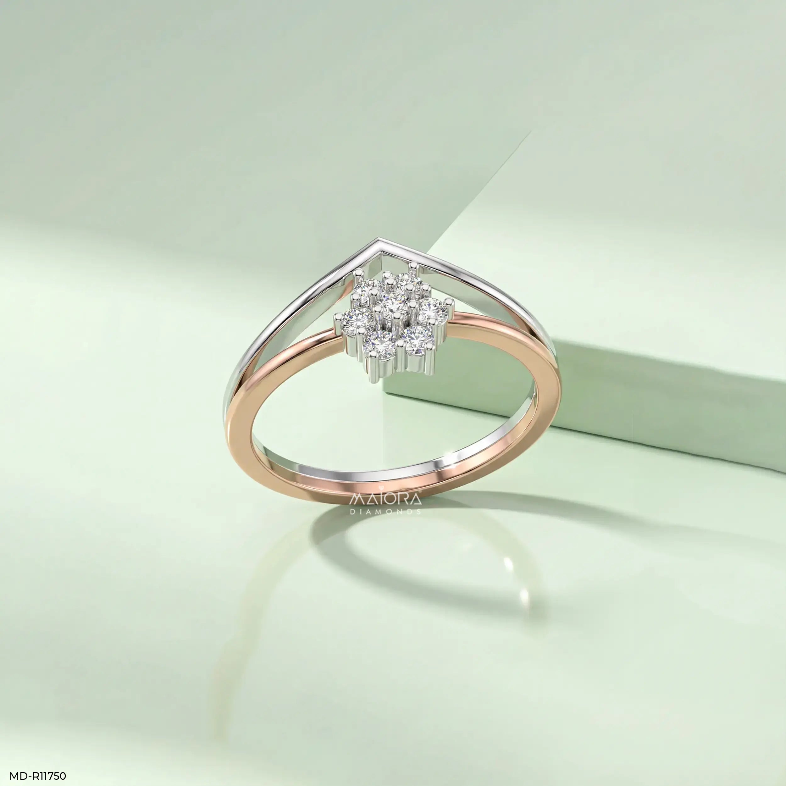 Arrow Cluster Vanki Diamond Ring