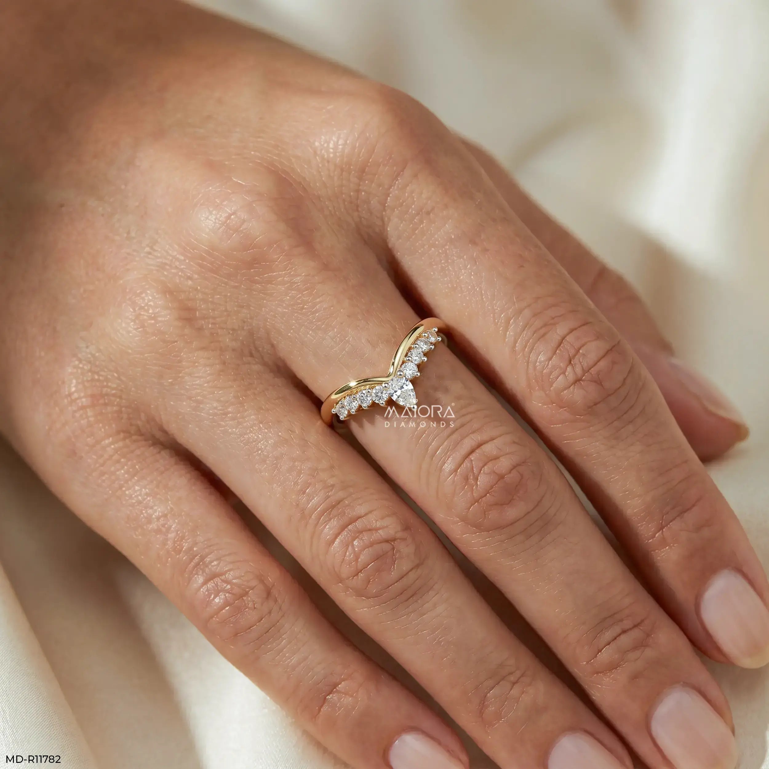 Petal Wave Vanki Diamond Ring 9K Yellow Gold
