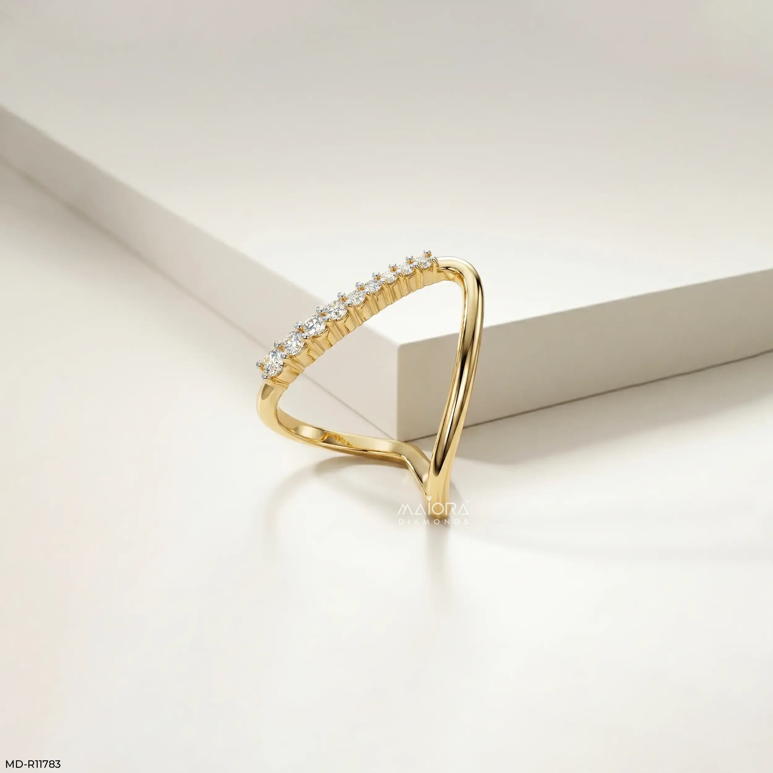 Glacier Vector Vanki Diamond Ring