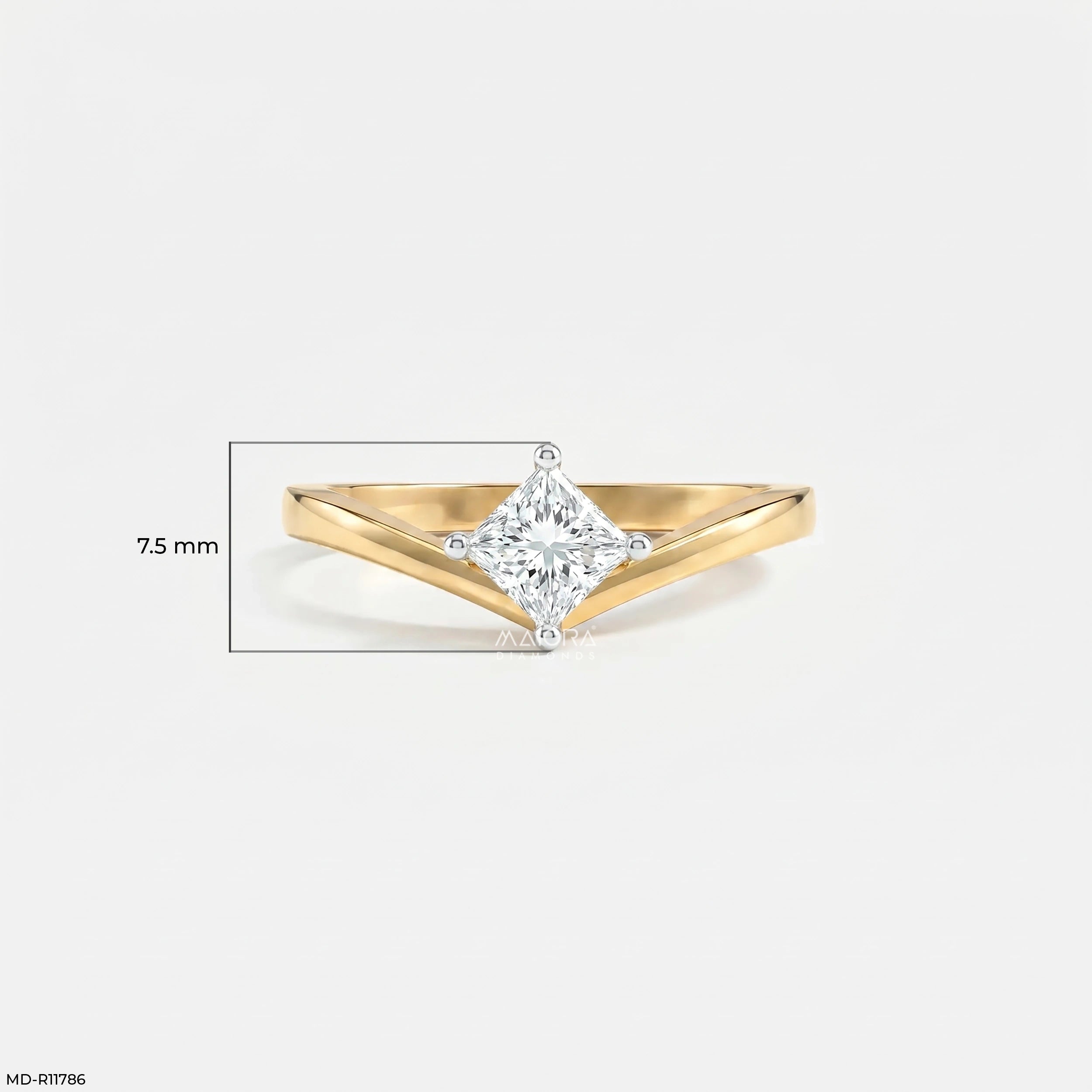 Regent Princess Solitaire Vanki Diamond Ring