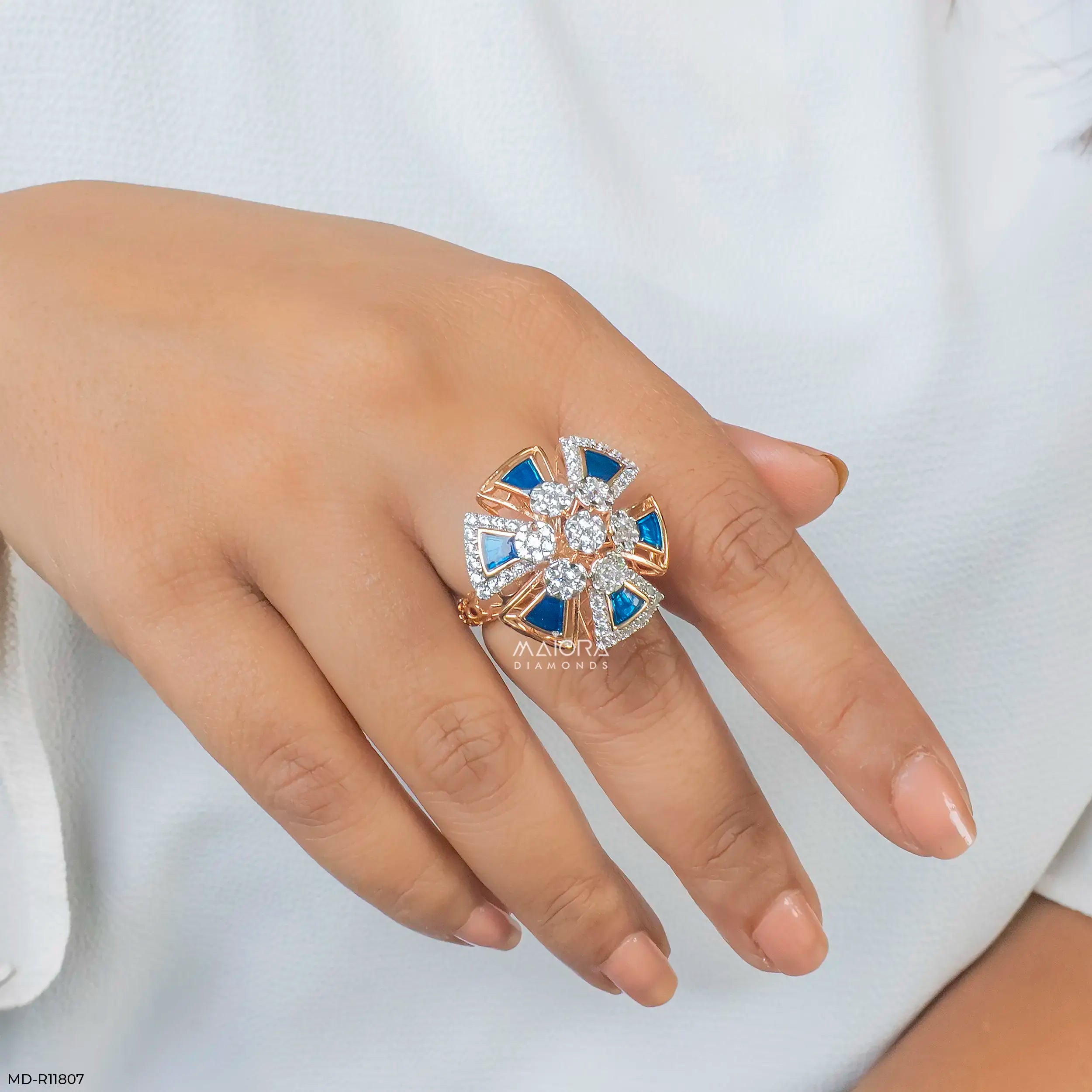 Kinetic Enameling Cluster Diamond Cocktail Ring 9K Yellow Gold