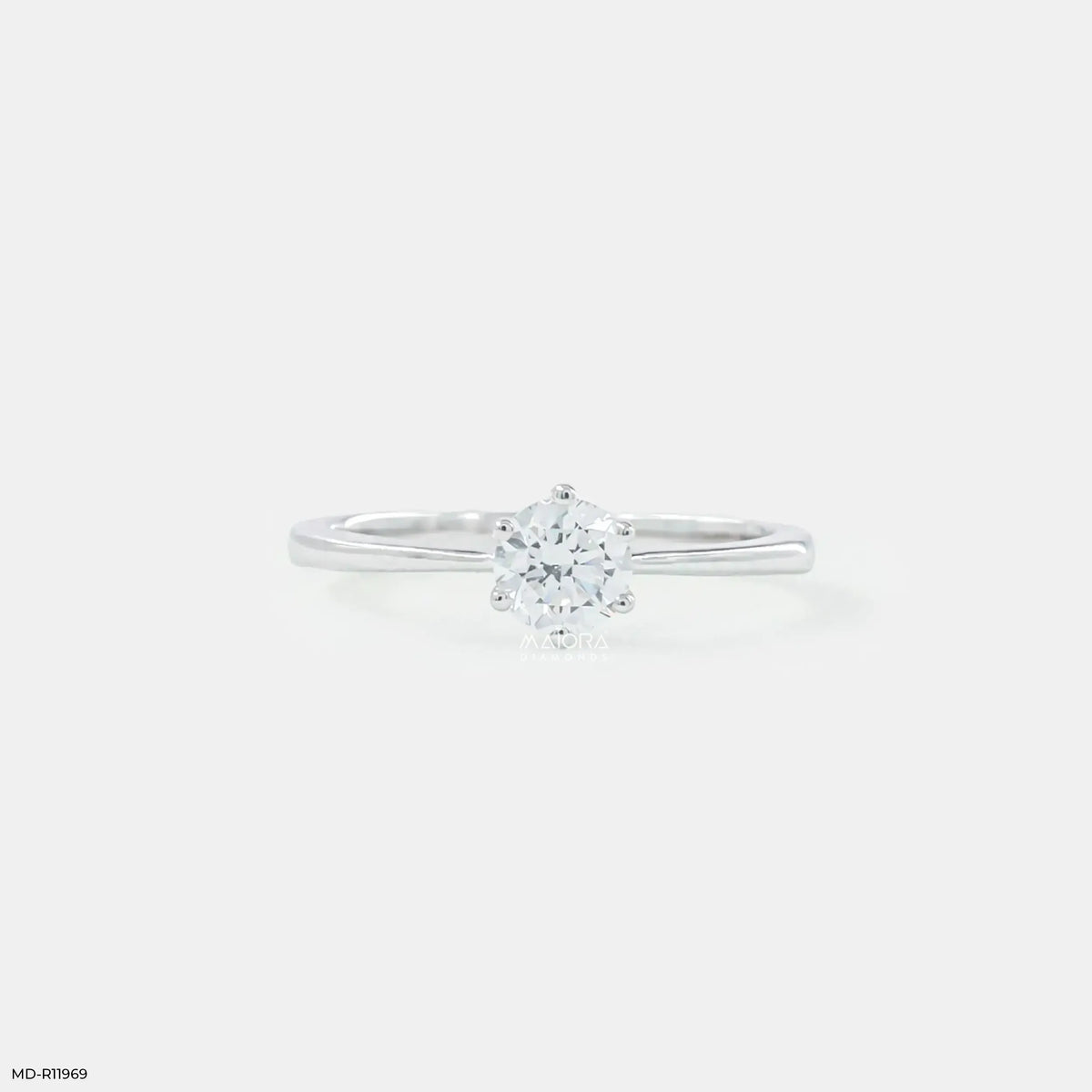 Shiney Round Solitaire Diamond Ring