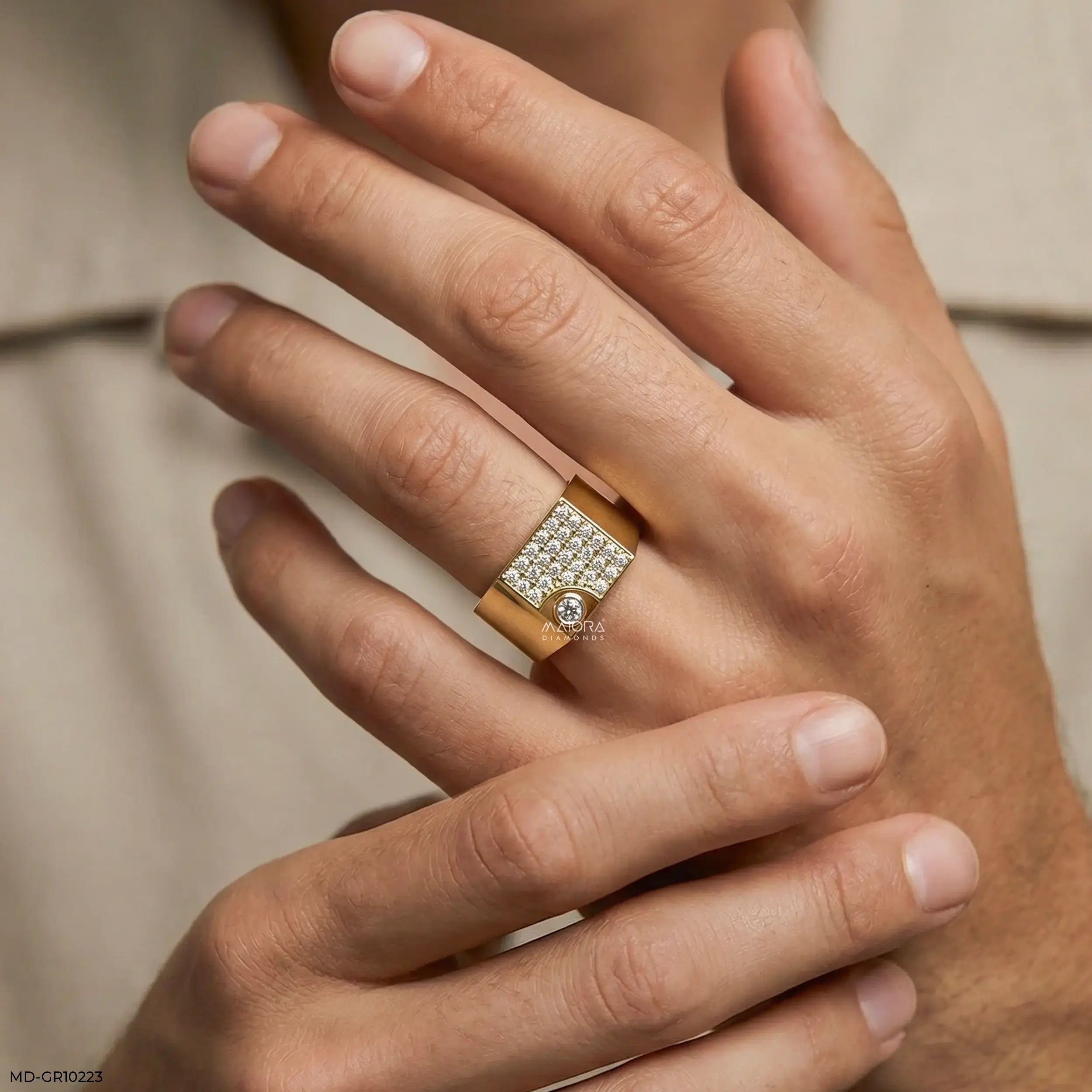 Sovereign Crest Mens Diamond Ring 9K Yellow Gold