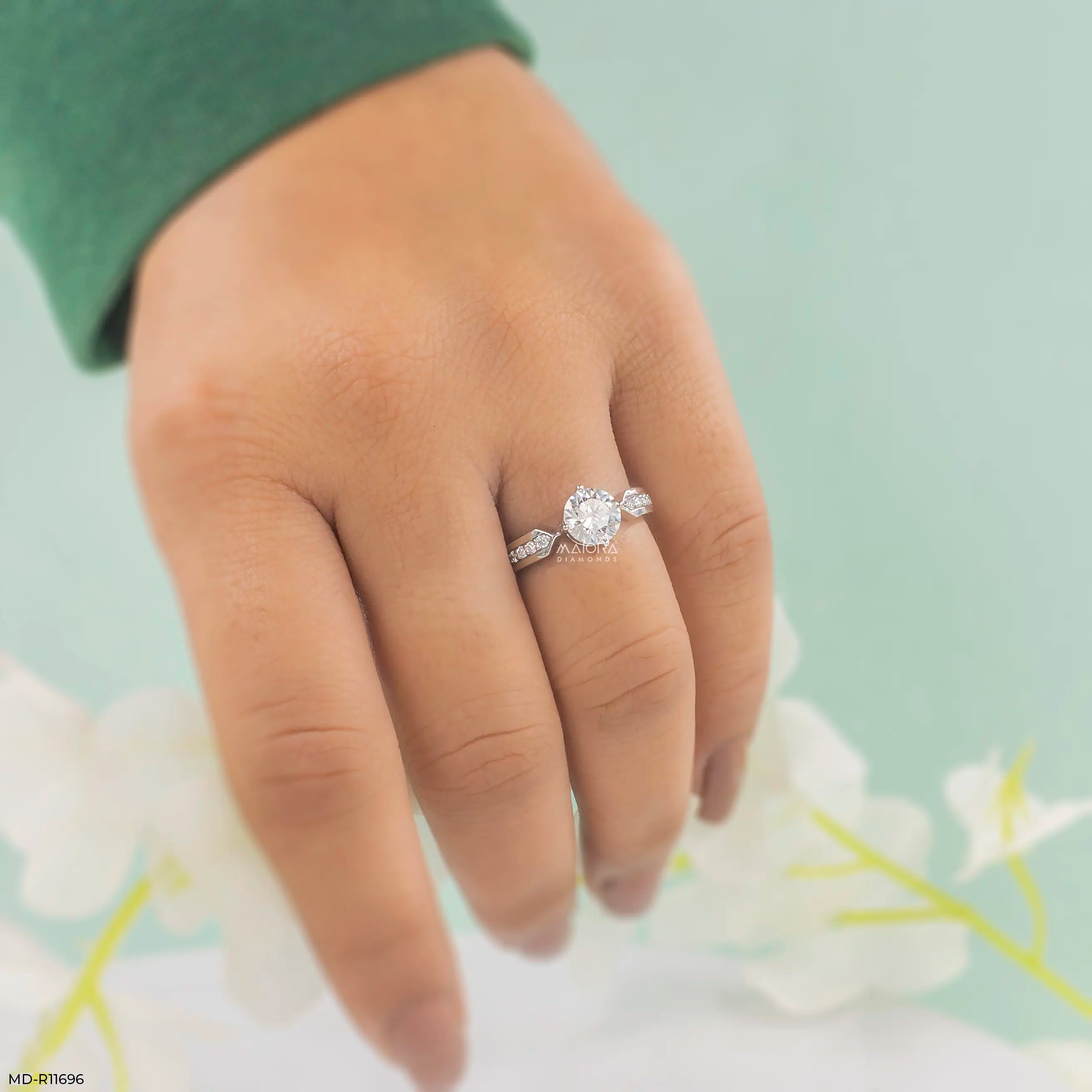 V-Sling Round Solitaire Diamond Ring 9K Yellow Gold