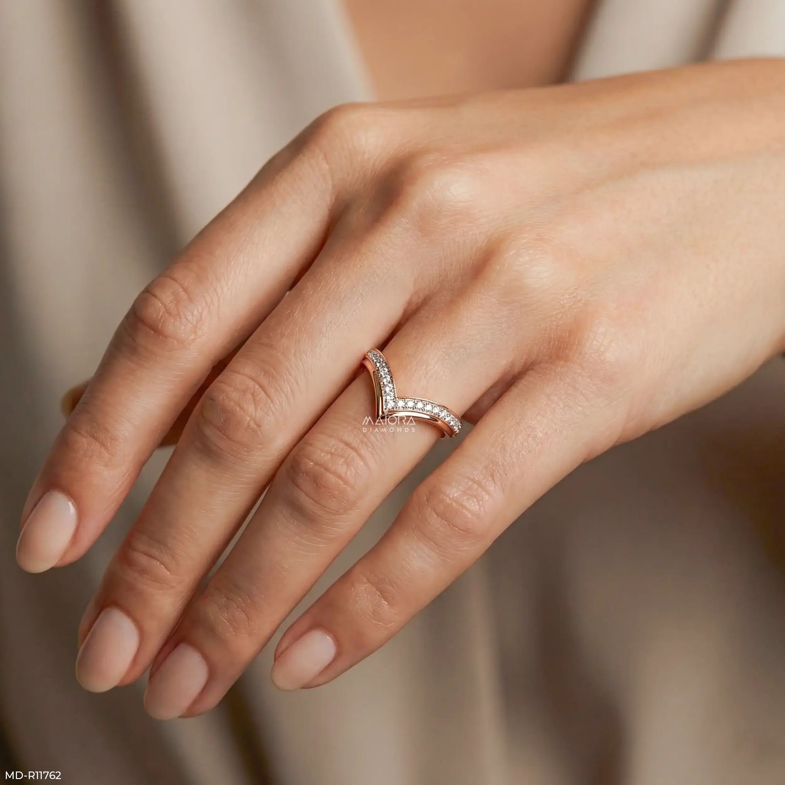 Willow V Glow Vanki Diamond Ring