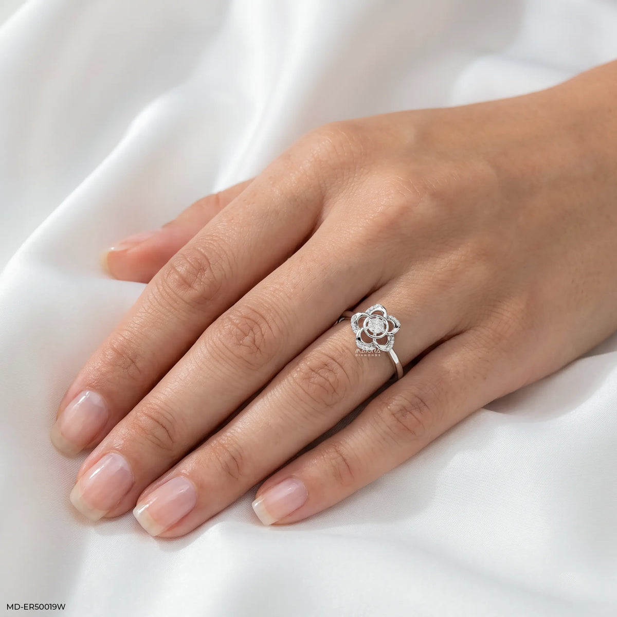 Botnical Bloom Diamond Ring
