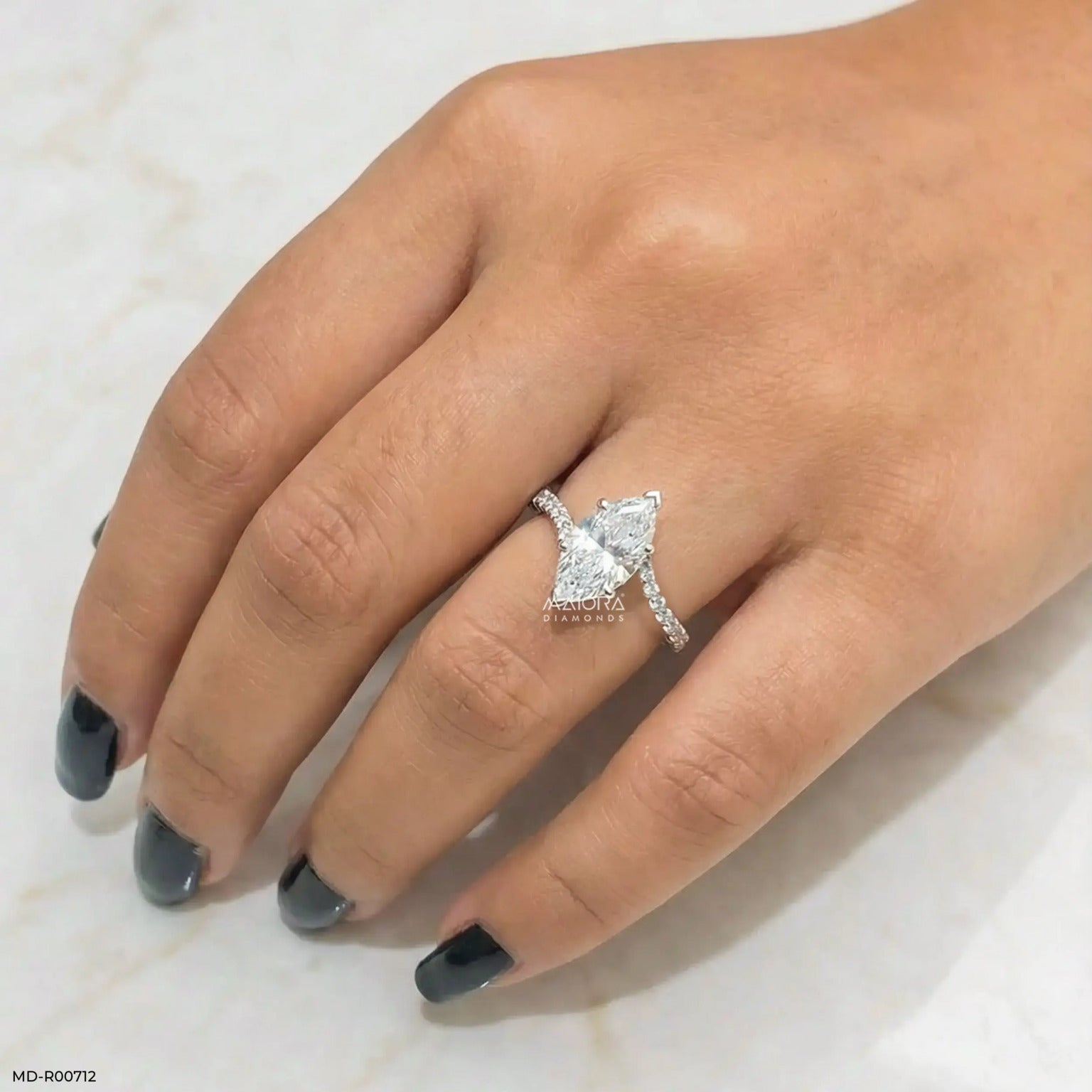 Glamorous Eye Solitaire Diamond Ring